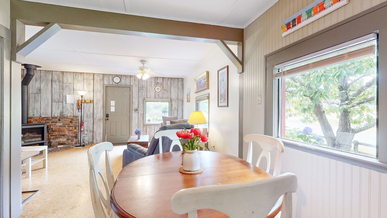 Photo of Others in Gleneden Beach