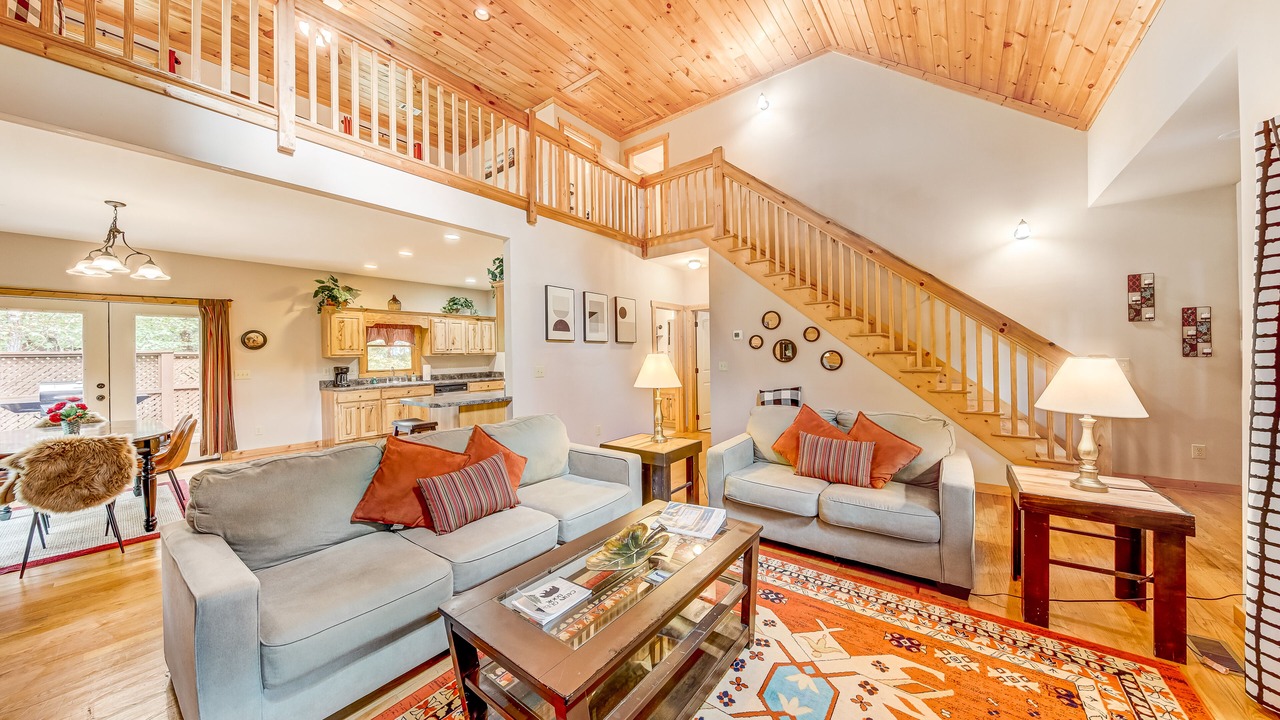 Photo of Livingroom in Ellijay