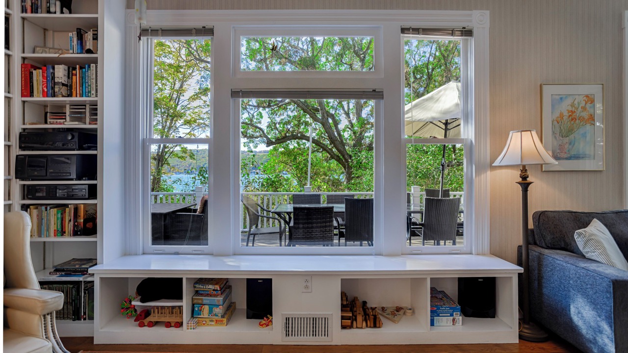 Photo of Livingroom in Town of Jerusalem
