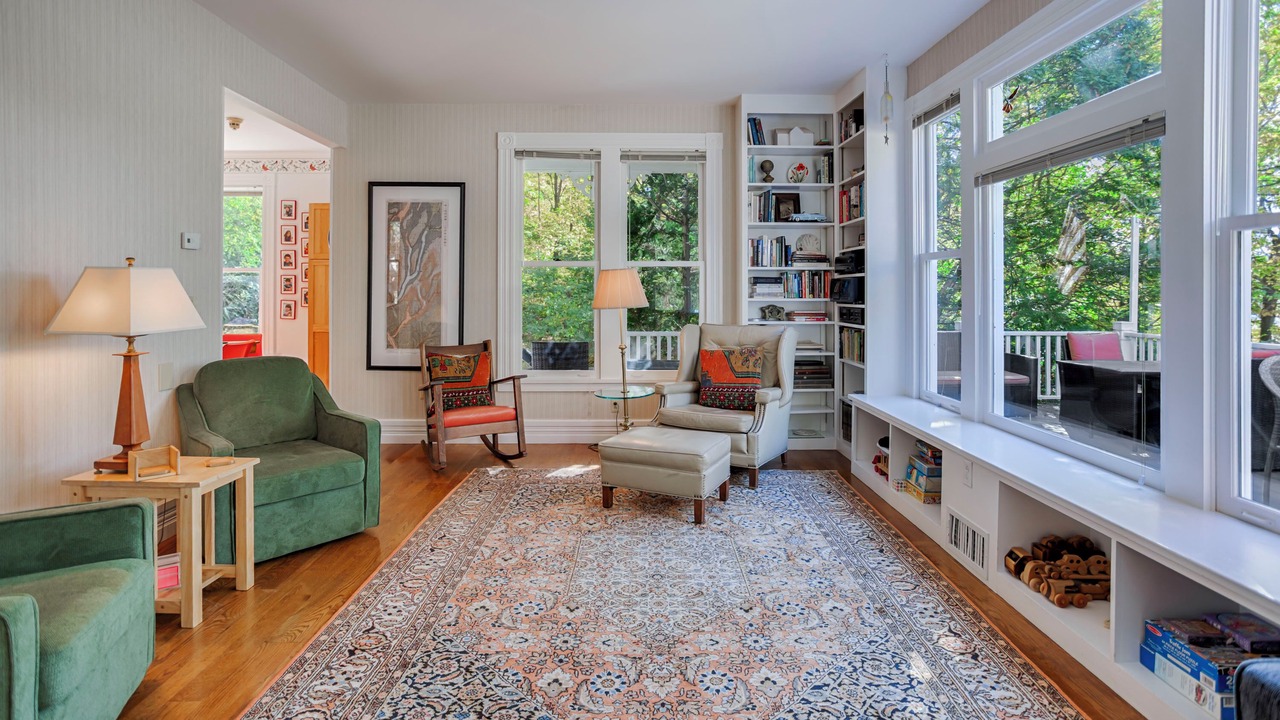 Photo of Livingroom in Town of Jerusalem