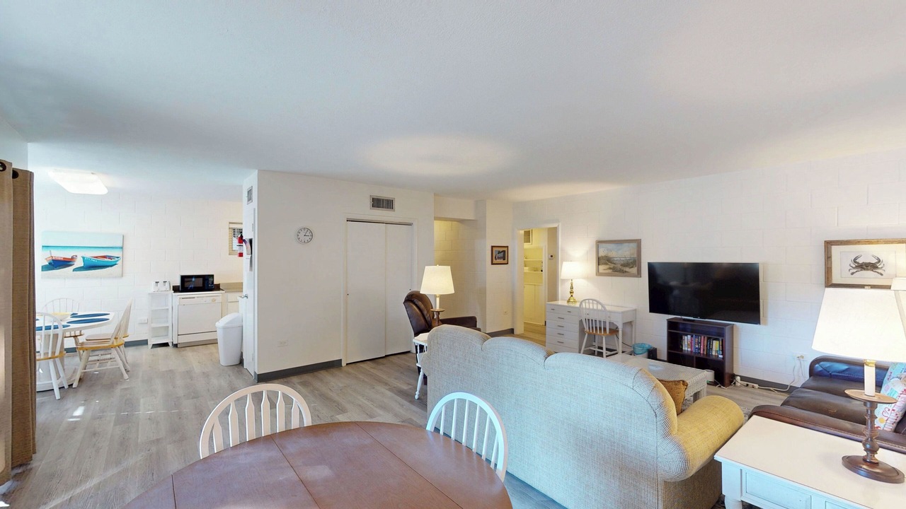 Photo of Livingroom in Jekyll Island