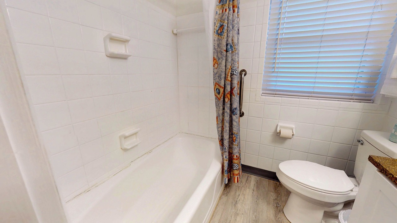 Photo of Bathroom in Jekyll Island