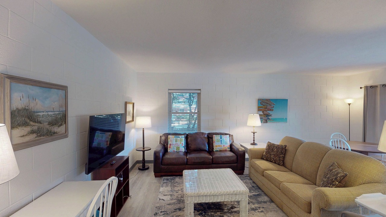 Photo of Livingroom in Jekyll Island