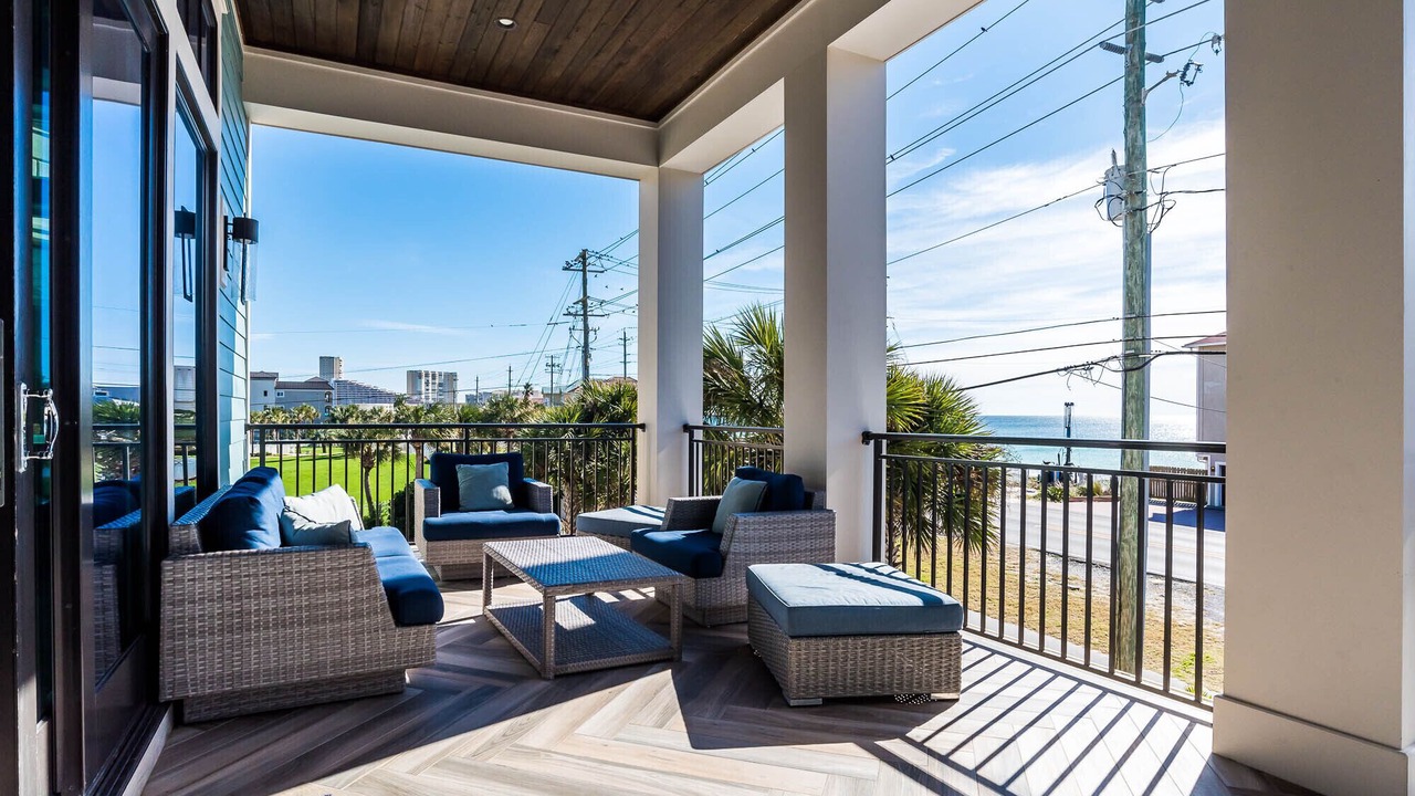 Photo of Patio Balcony in Miramar Beach