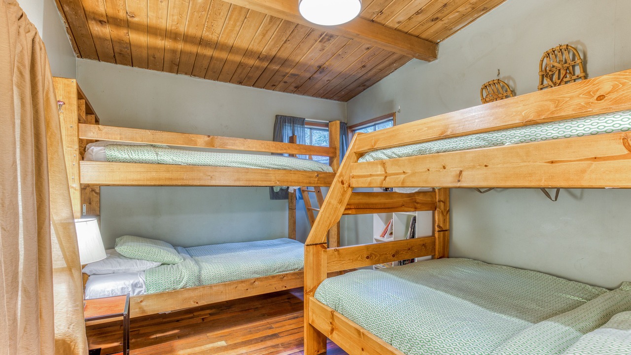 Photo of Bedroom in Zigzag