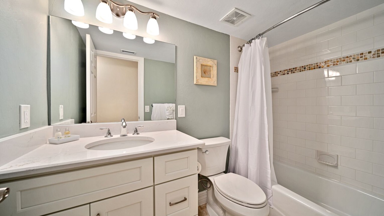 Photo of Bathroom in Captiva