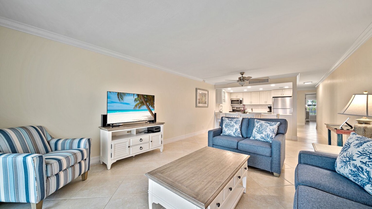 Photo of Livingroom in Captiva
