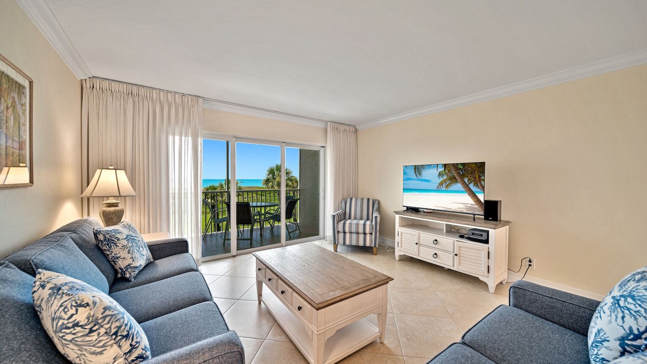 Photo of Livingroom in Captiva