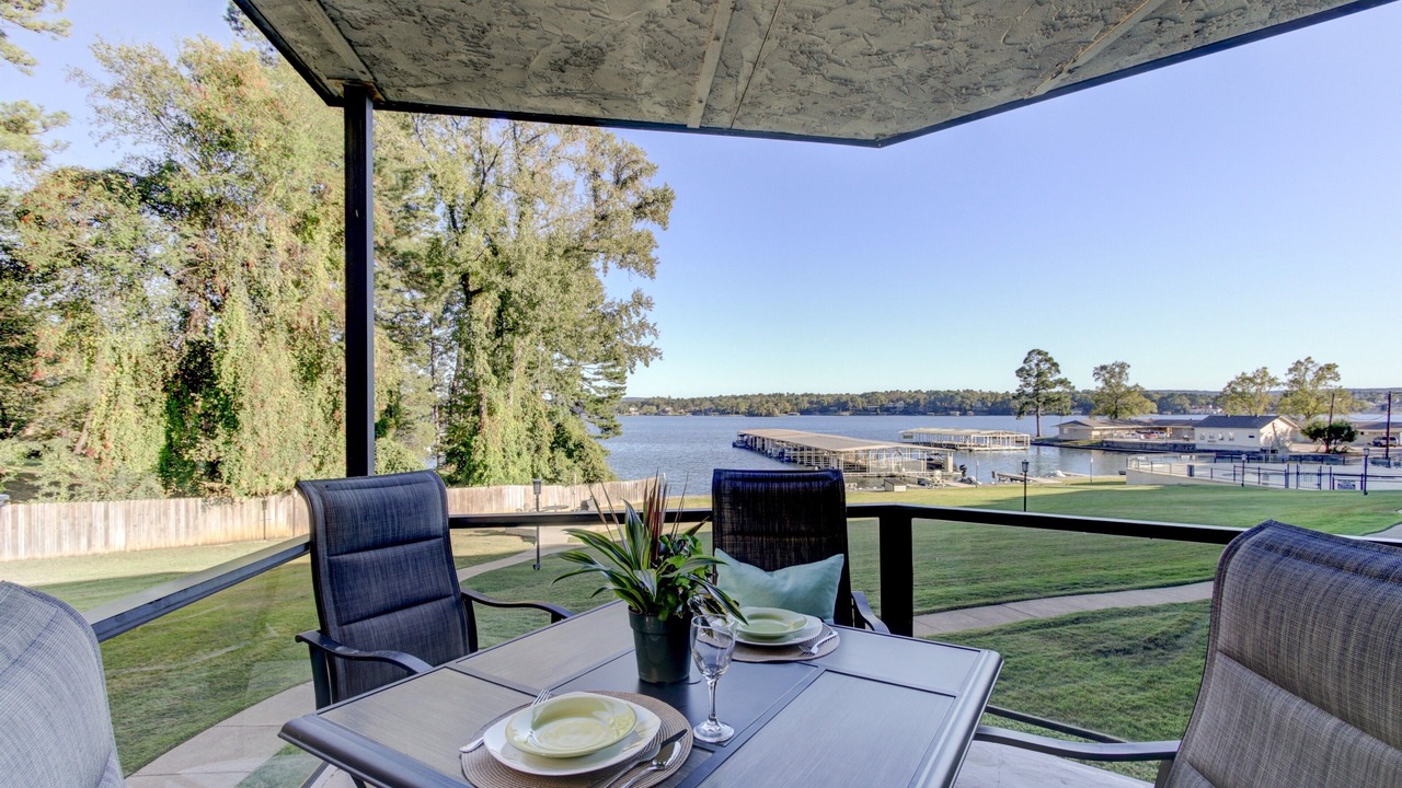 Photo of Patio Balcony in Hot Springs