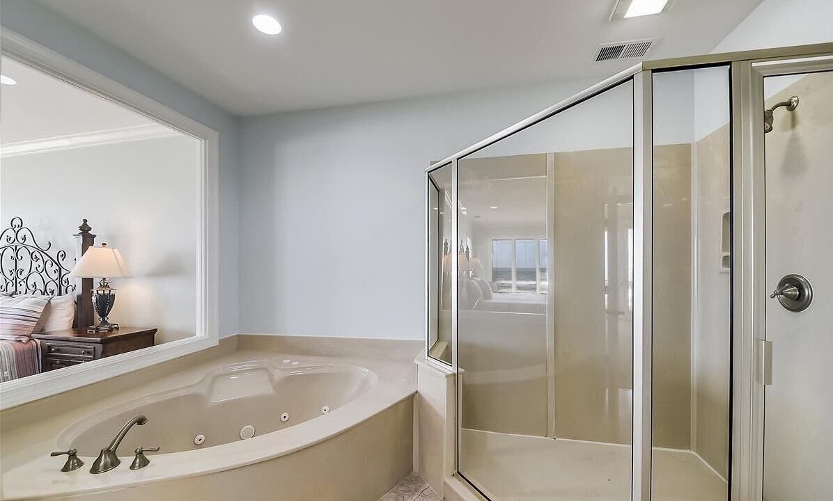 Photo of Bathroom in Palmetto Dunes