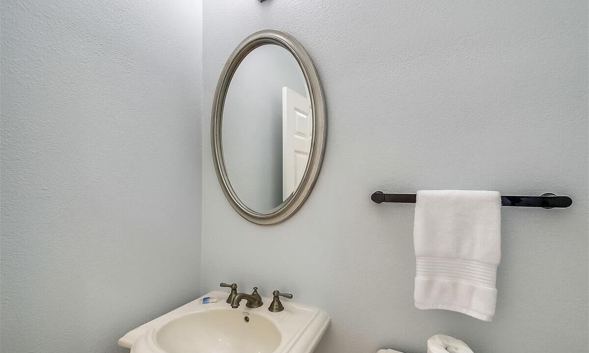 Photo of Bathroom in Palmetto Dunes
