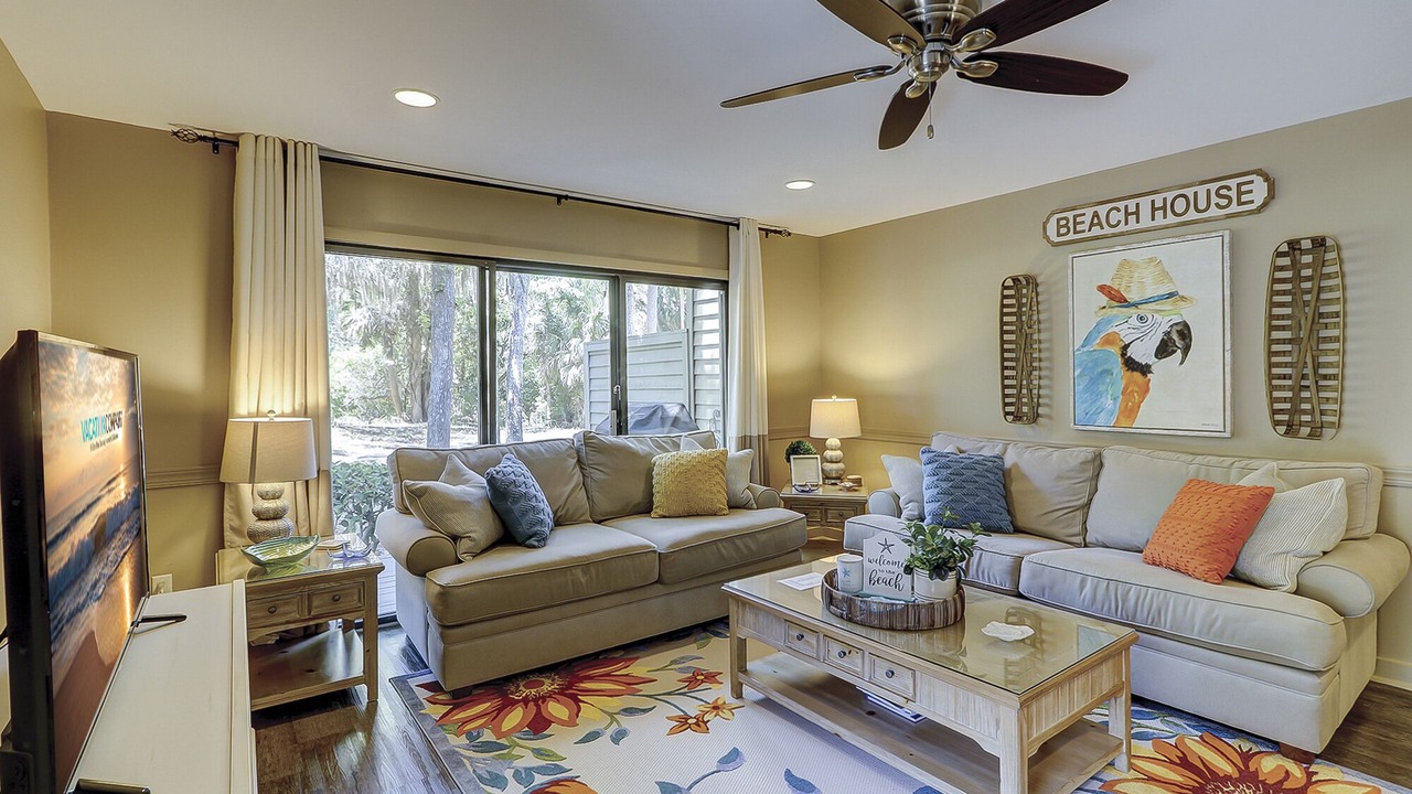 Photo of Livingroom in Shipyard Plantation