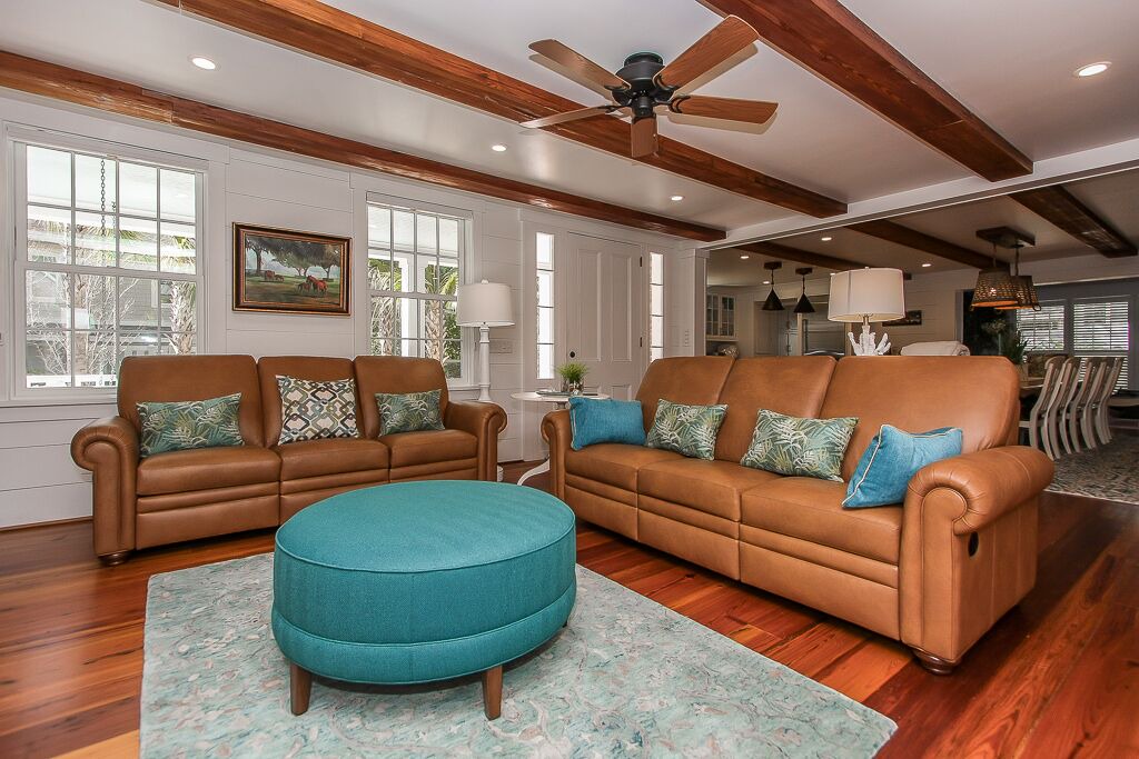 Photo of Livingroom in Oceanside