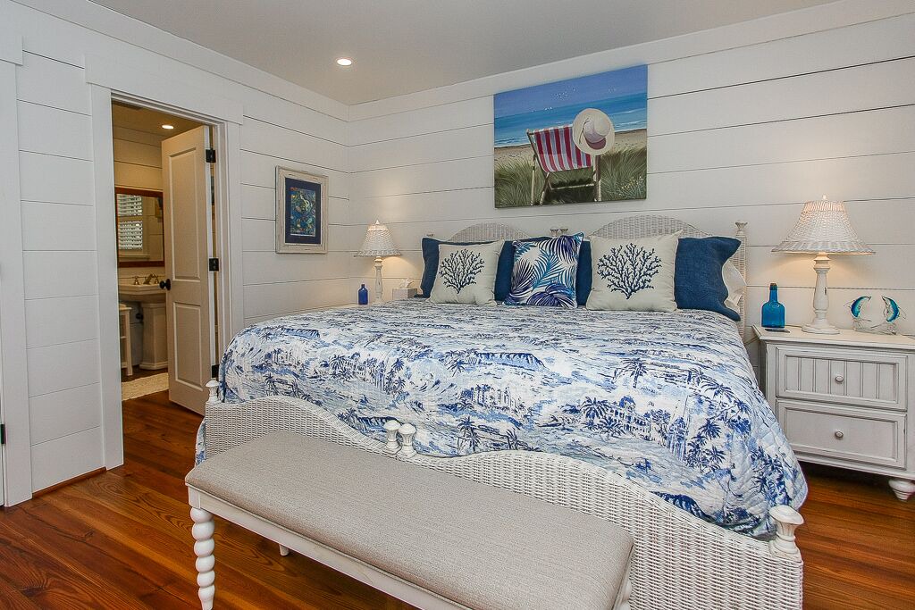 Photo of Bedroom in Oceanside