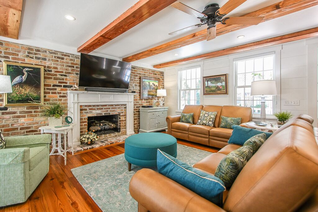 Photo of Livingroom in Oceanside