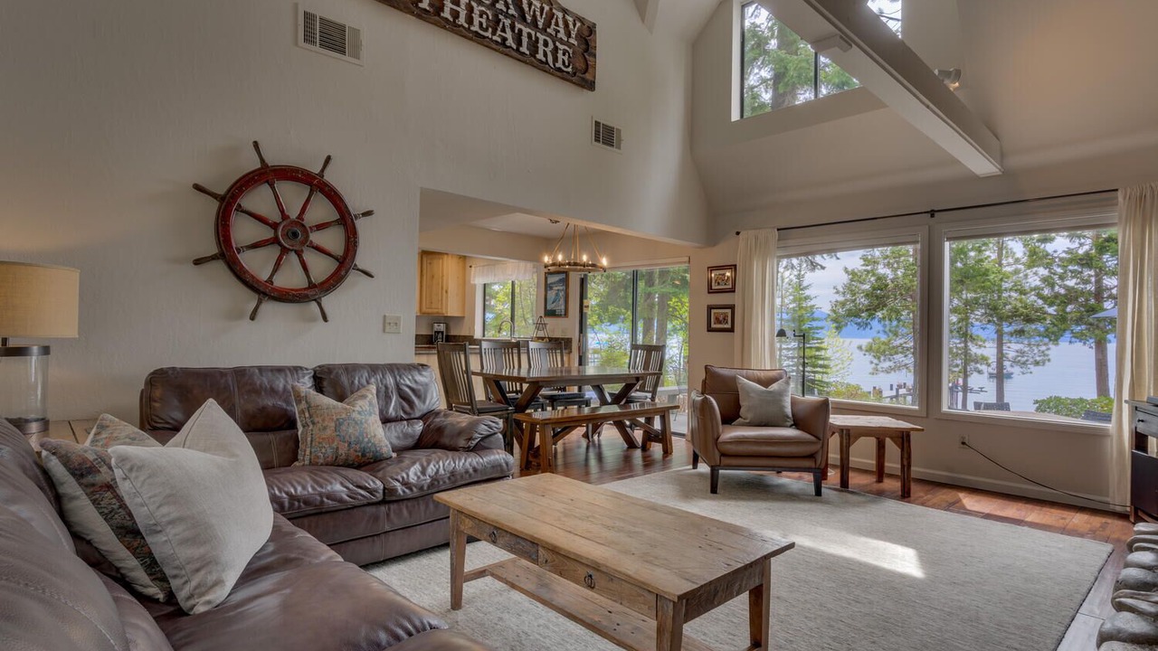Photo of Livingroom in Carnelian Bay