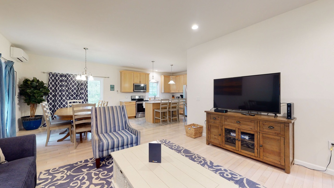 Photo of Livingroom in Oak Bluffs