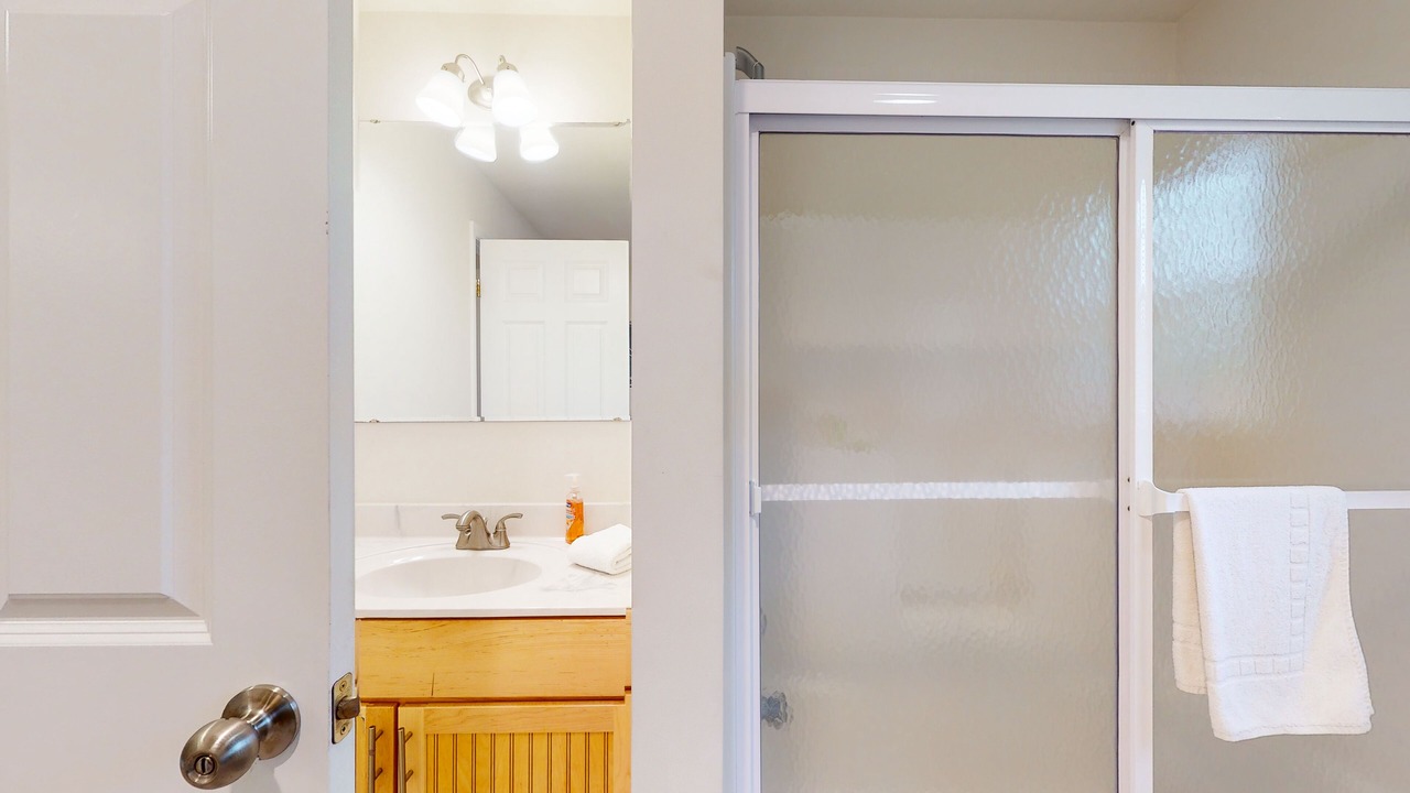 Photo of Bathroom in Oak Bluffs