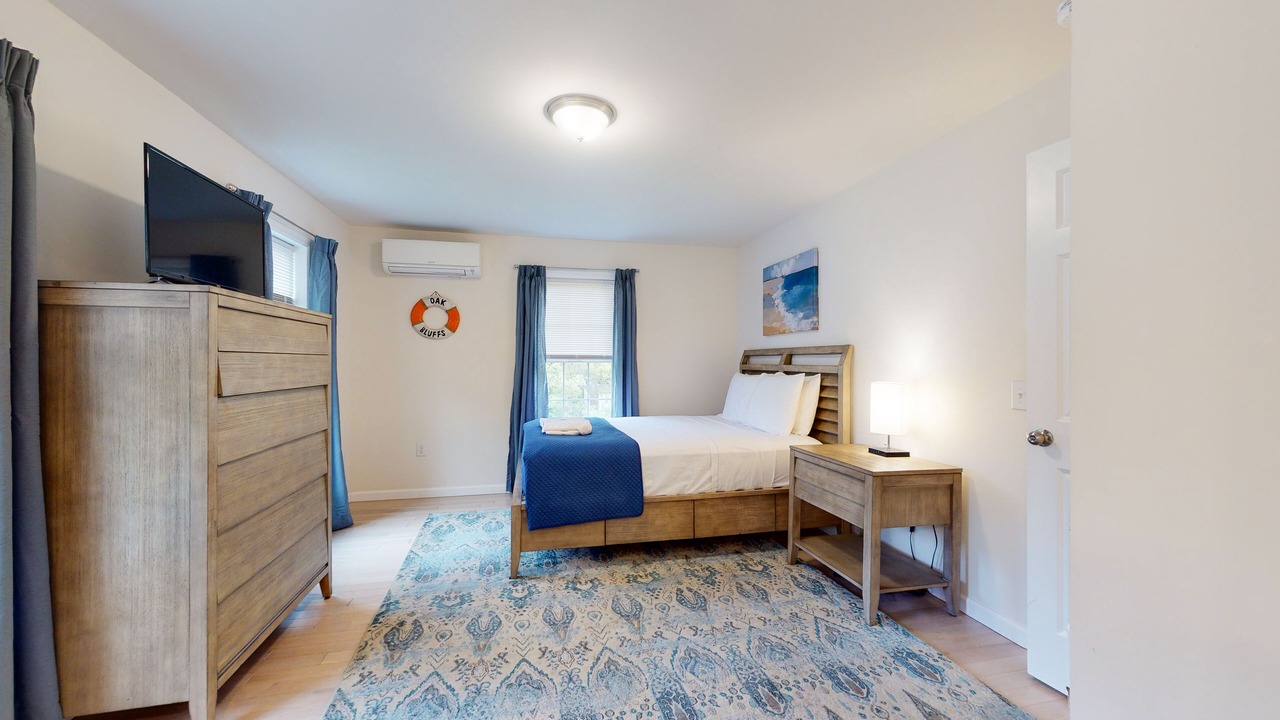 Photo of Bedroom in Oak Bluffs