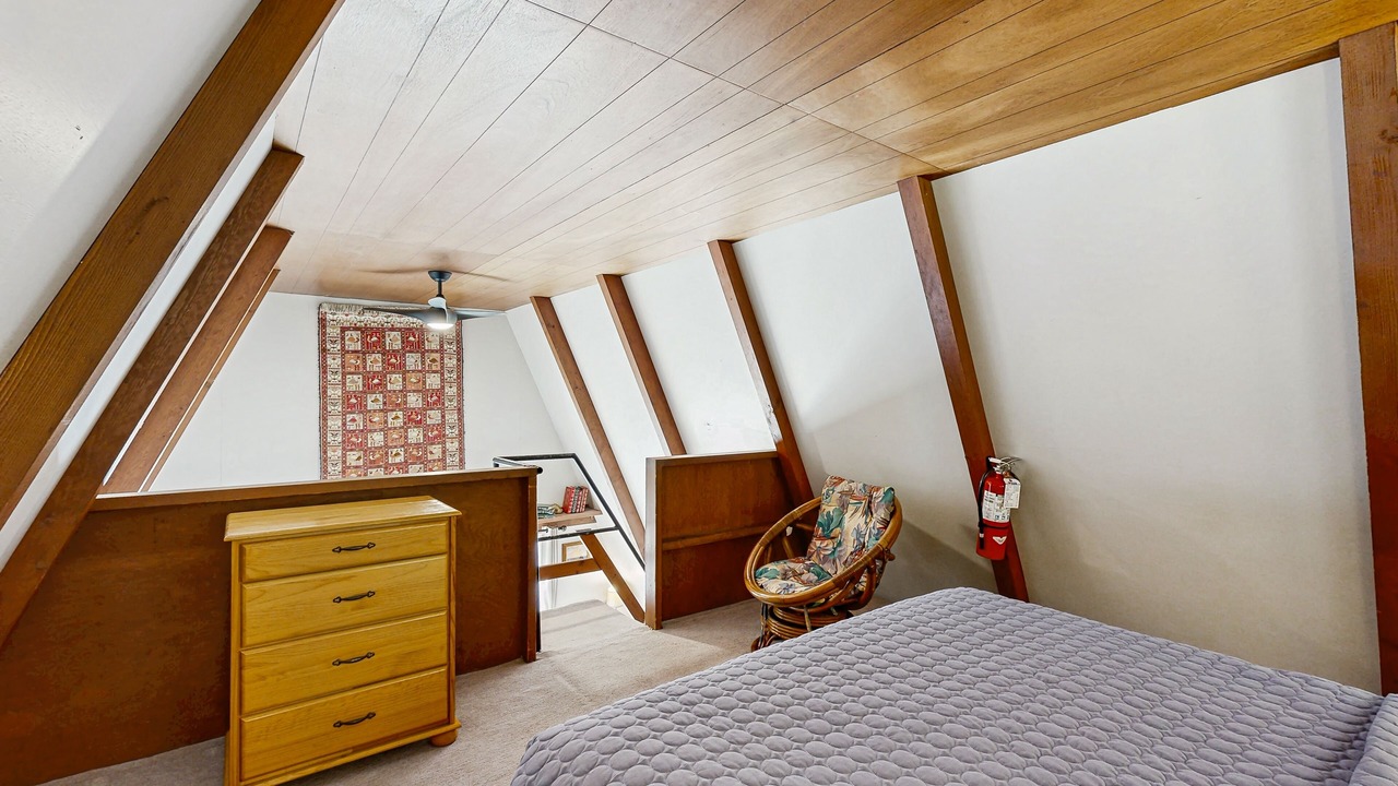 Photo of Bedroom in Otter Rock