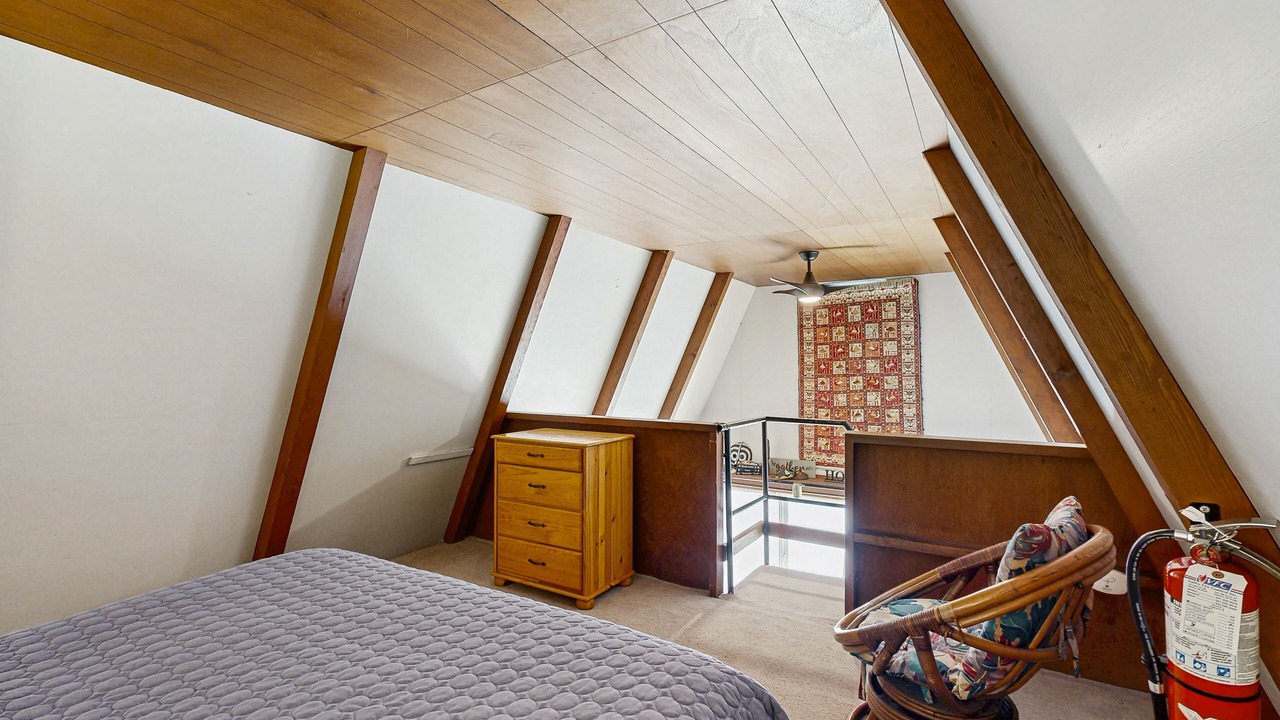 Photo of Bedroom in Otter Rock