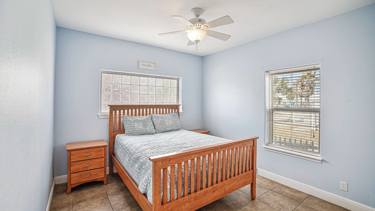 Photo of Bedroom in Port Aransas