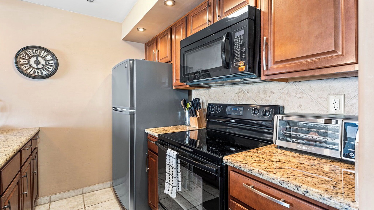 Photo of Others in Historic Kailua Village