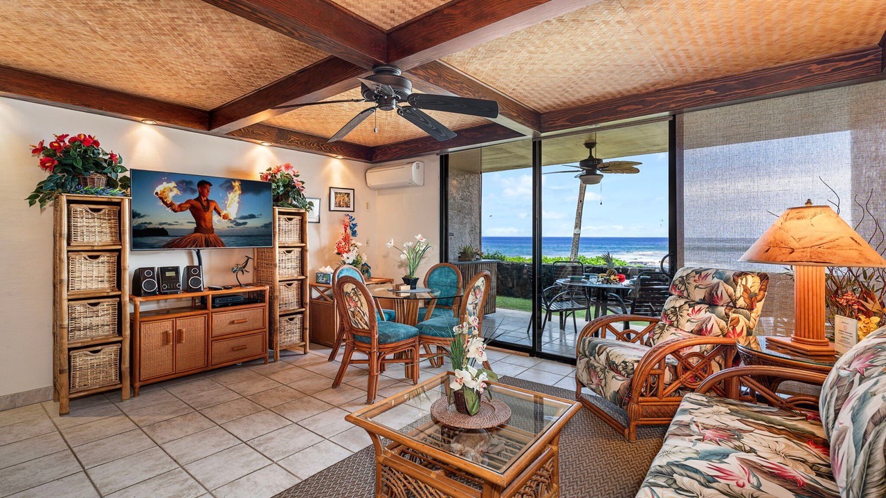 Photo of Others in Historic Kailua Village