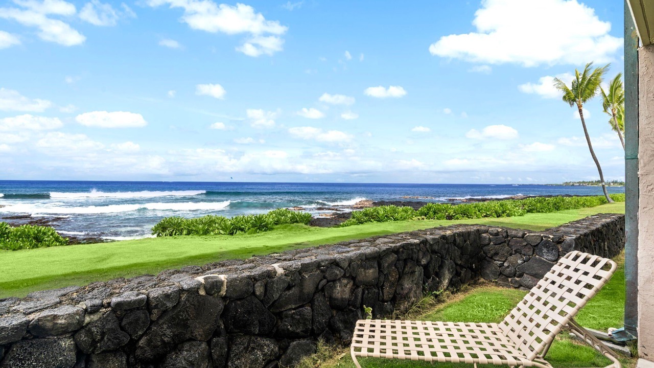 Photo of Others in Historic Kailua Village