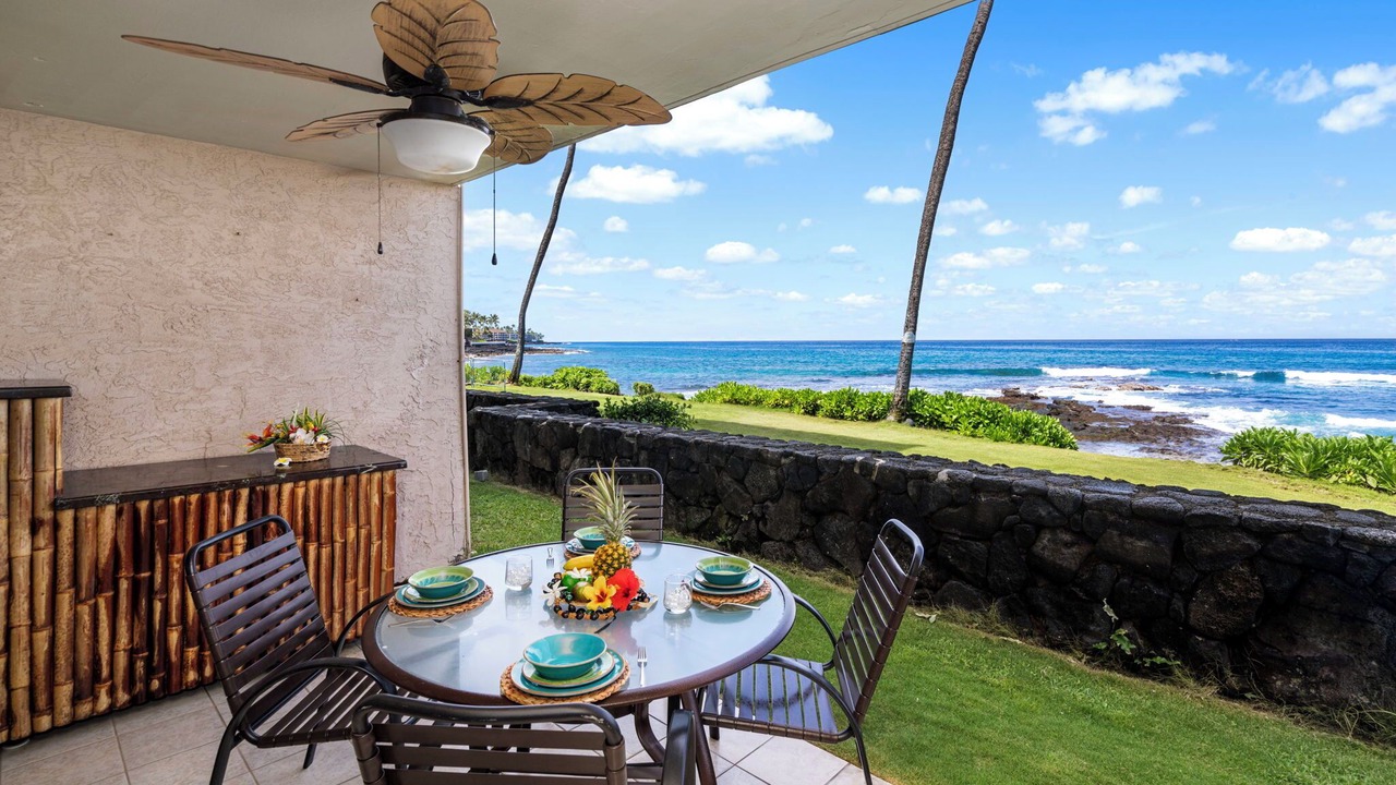Photo of Others in Historic Kailua Village