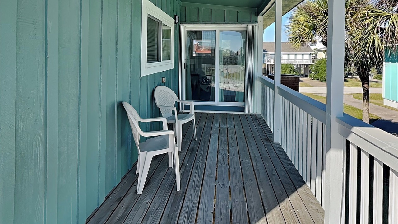 Photo of Patio Balcony in Pirates Beach