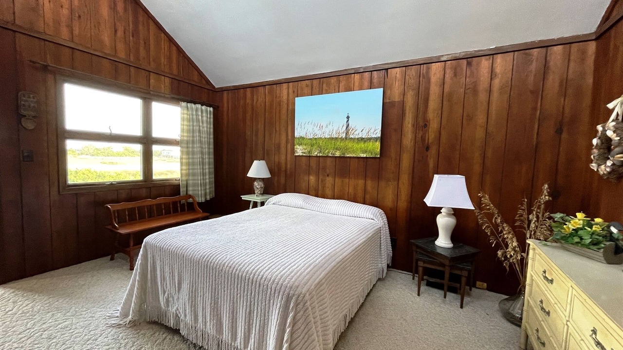 Photo of Bedroom in Hatteras