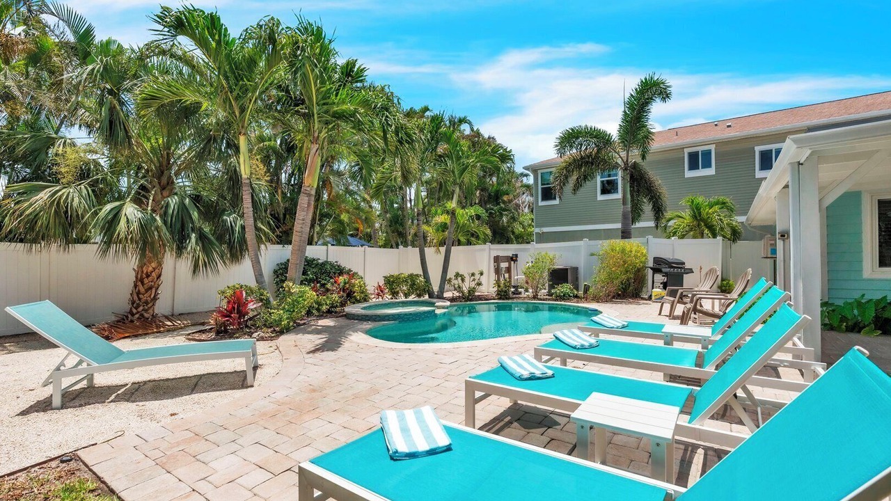 Photo of Patio Balcony in Holmes Beach