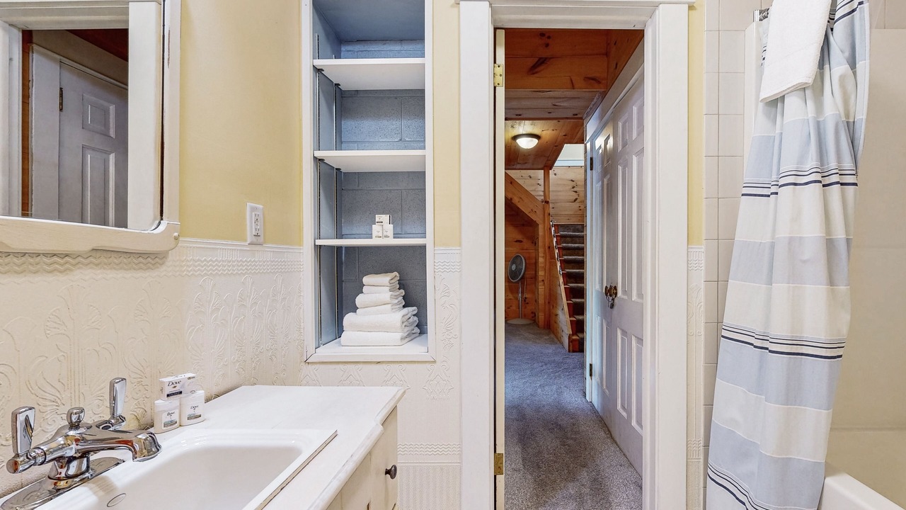 Photo of Bathroom in Ludlow