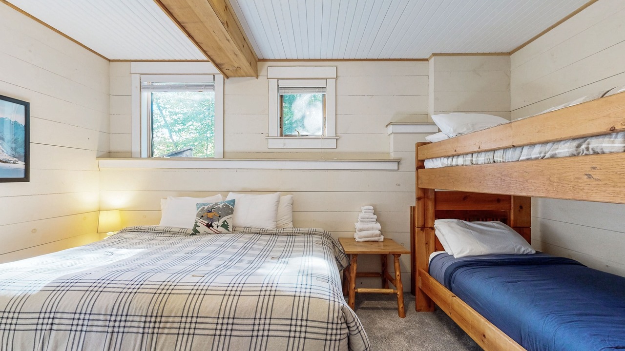 Photo of Bedroom in Ludlow