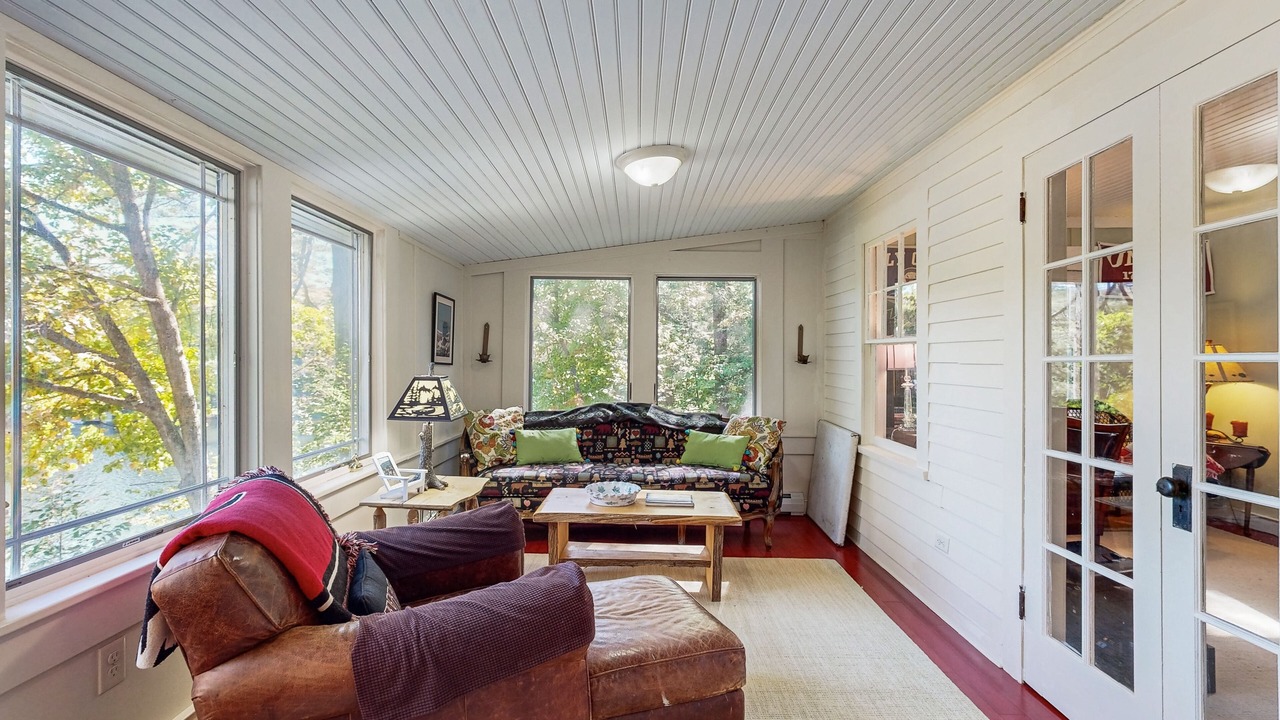 Photo of Livingroom in Ludlow