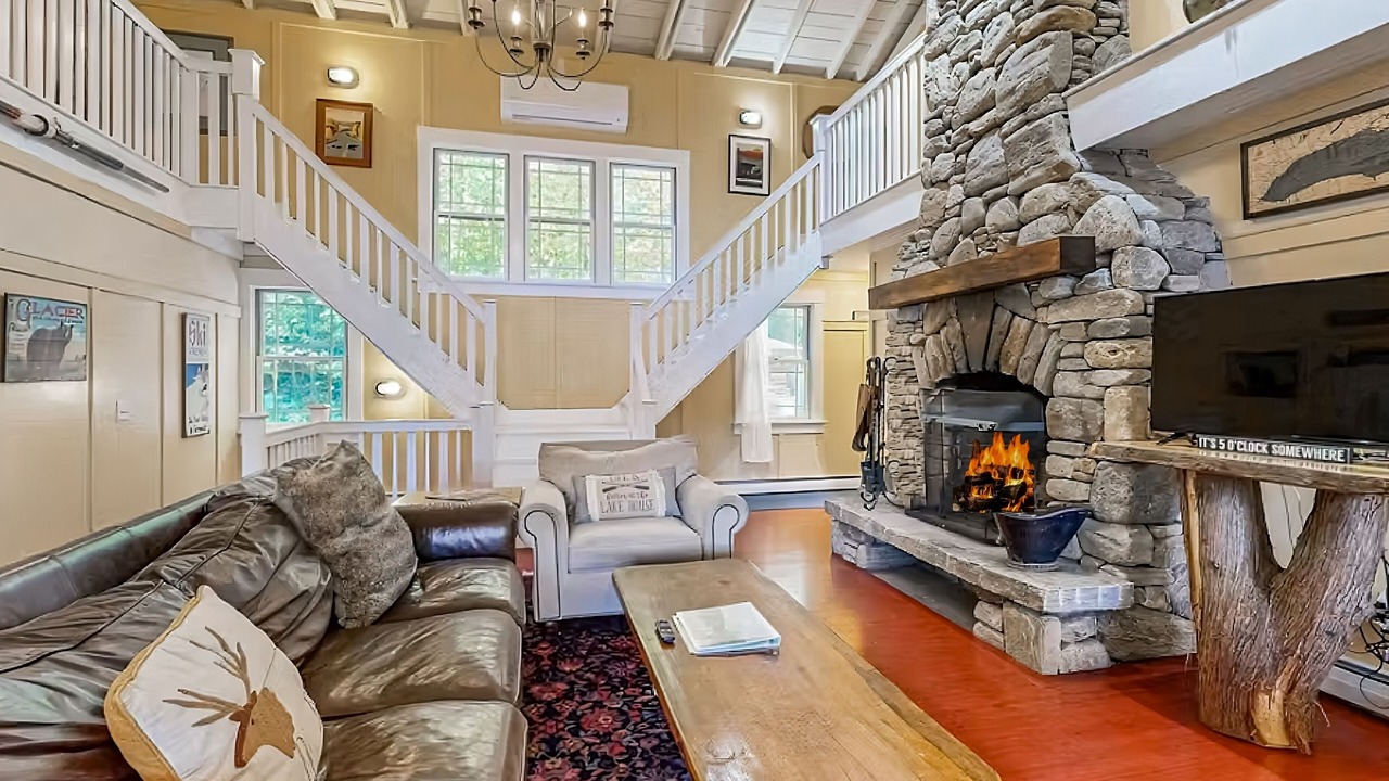 Photo of Livingroom in Ludlow