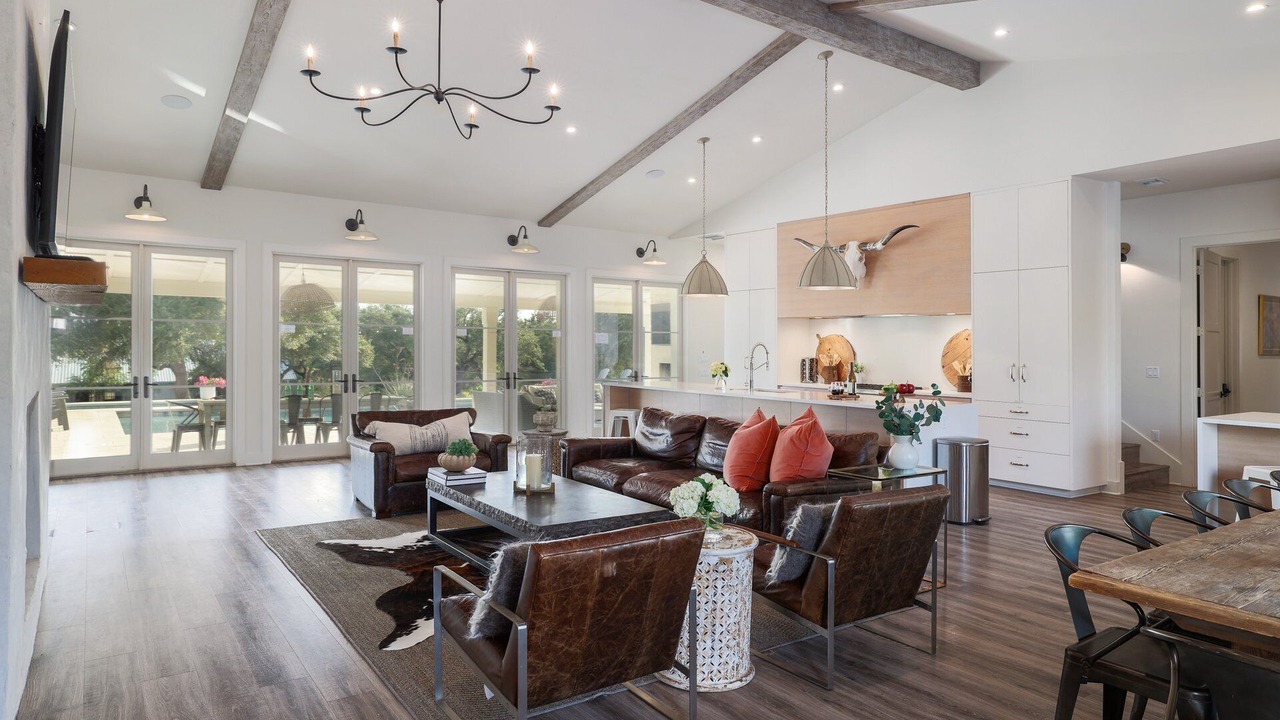 Photo of Livingroom in Austin