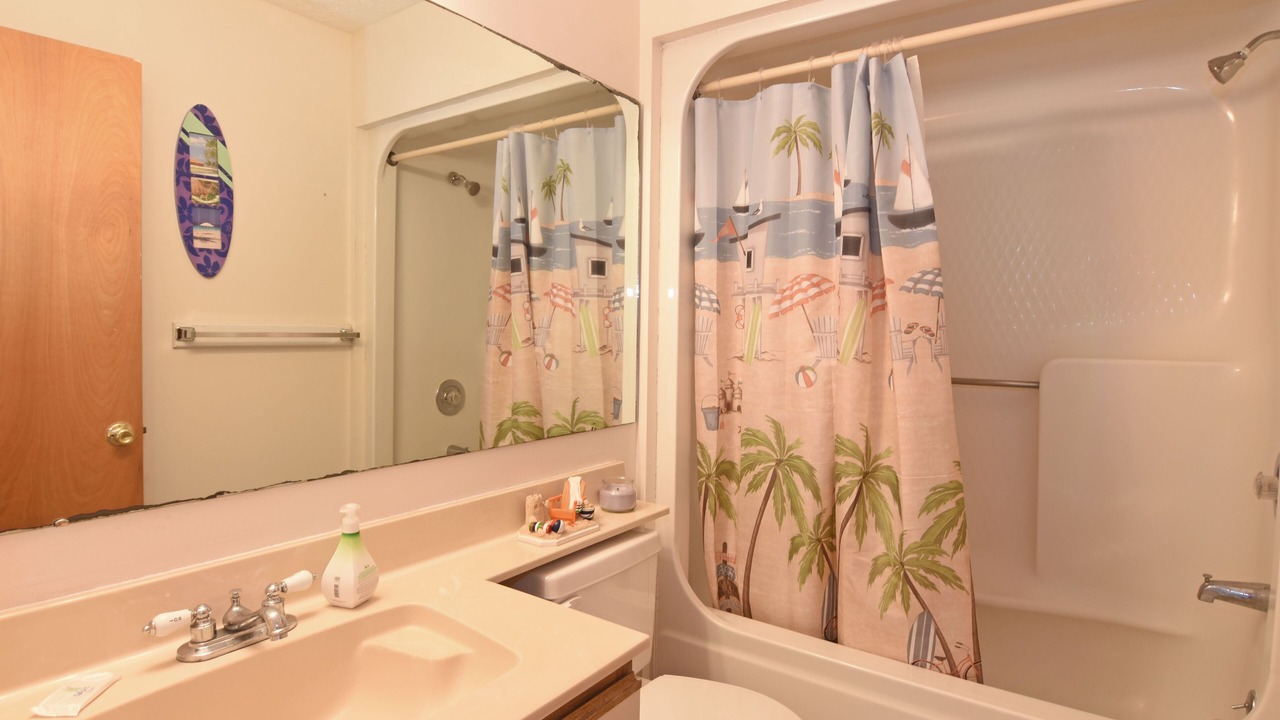 Photo of Bathroom in Wrightsville Beach