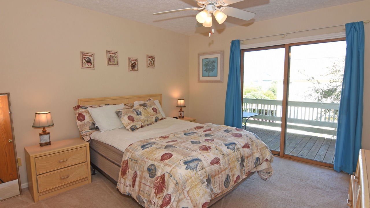 Photo of Bedroom in Wrightsville Beach