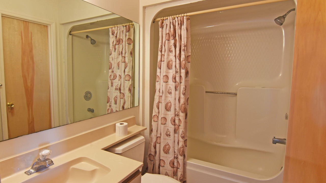 Photo of Bathroom in Wrightsville Beach