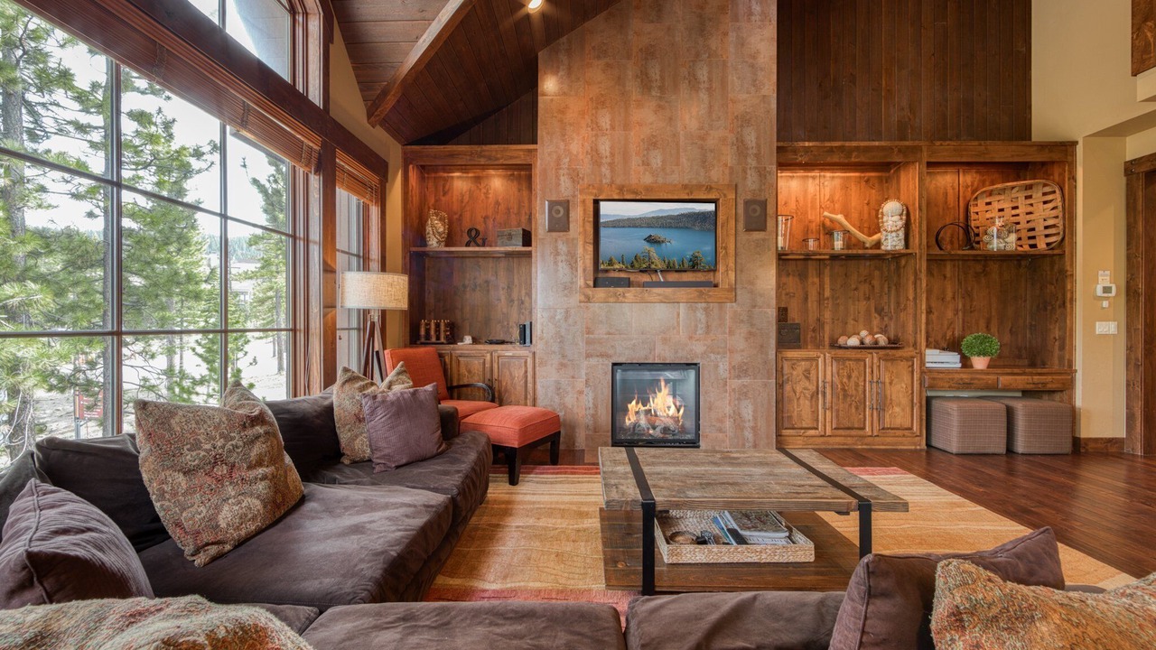 Photo of Livingroom in Truckee