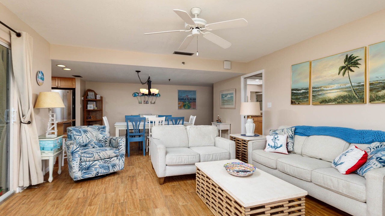 Photo of Livingroom in Redington Shores