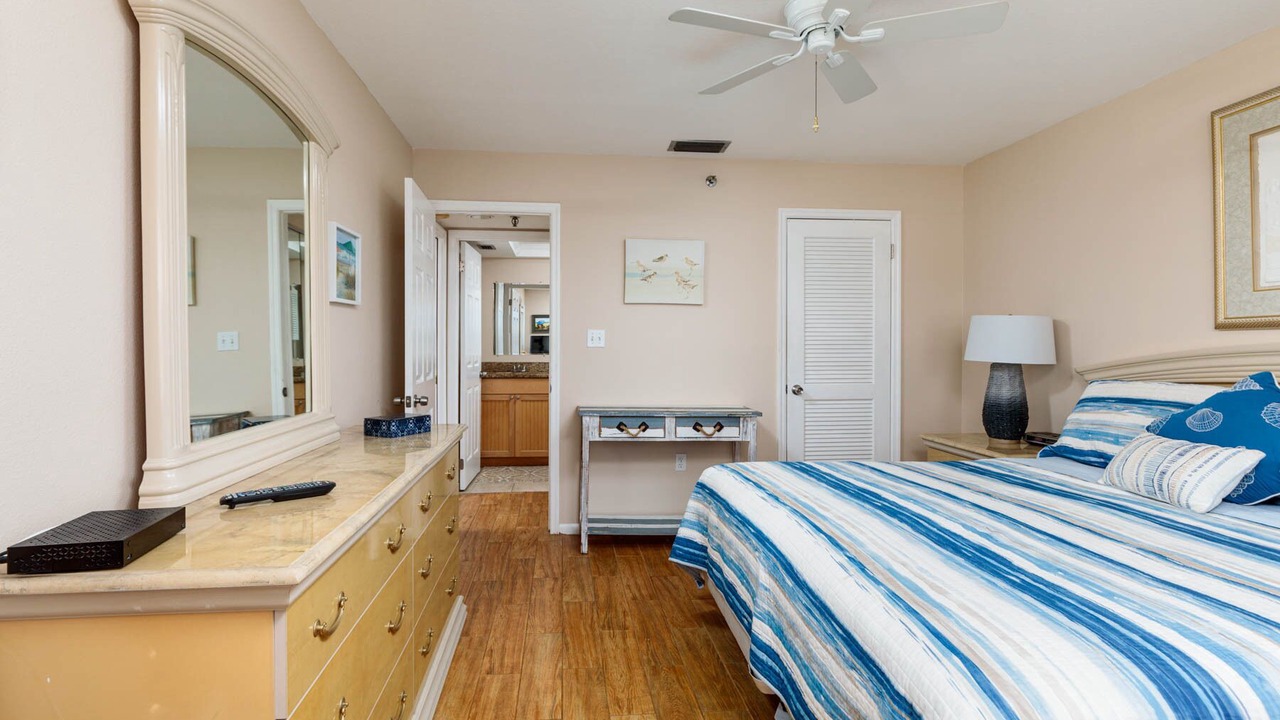 Photo of Bedroom in Redington Shores