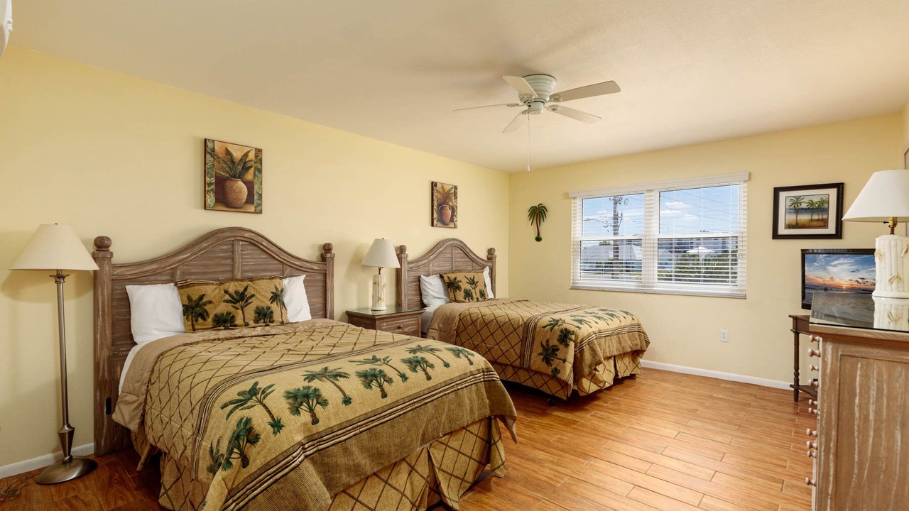 Photo of Bedroom in Redington Shores