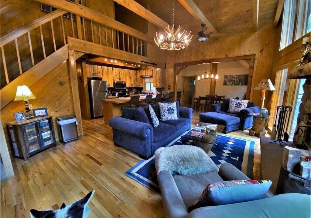 Photo of Livingroom in Bayfield