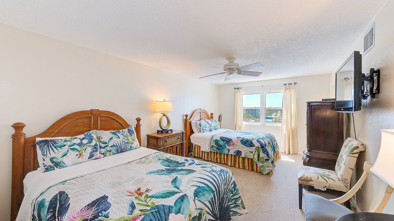 Photo of Bedroom in Redington Shores