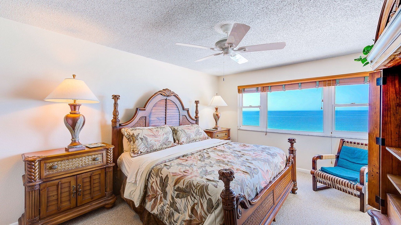 Photo of Bedroom in Redington Shores
