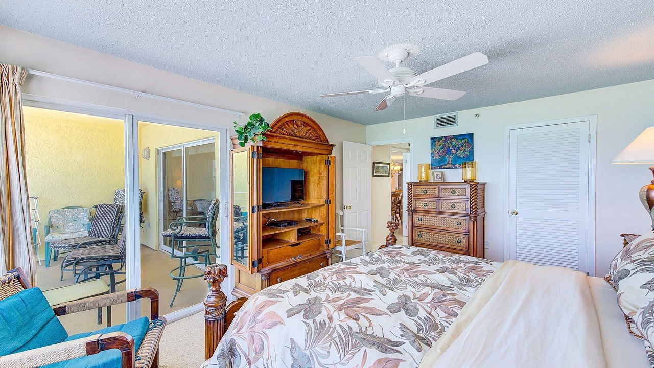 Photo of Bedroom in Redington Shores