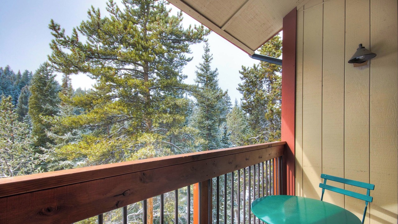 Photo of Outdoor in Peak 9